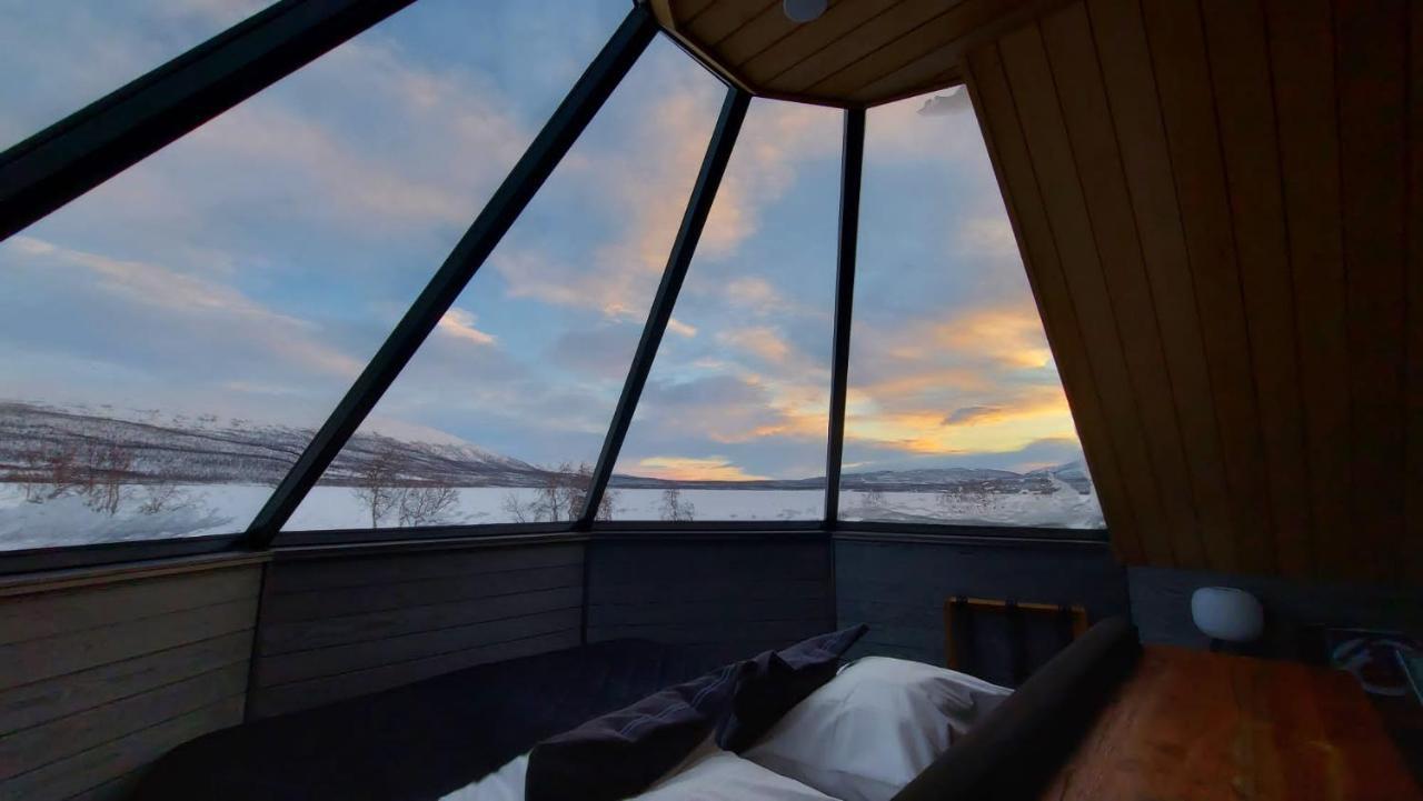 Arctic Land Adventure Glass Igloos Kilpisjärvi Dış mekan fotoğraf