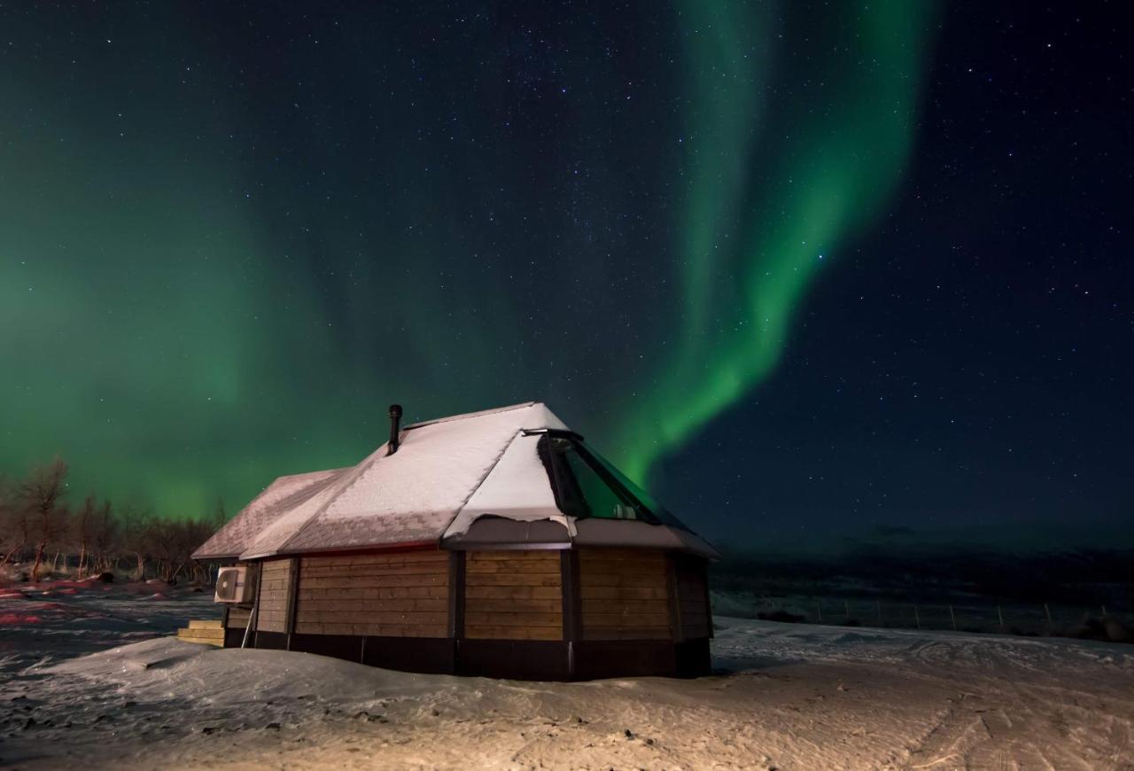 Arctic Land Adventure Glass Igloos Kilpisjärvi Dış mekan fotoğraf